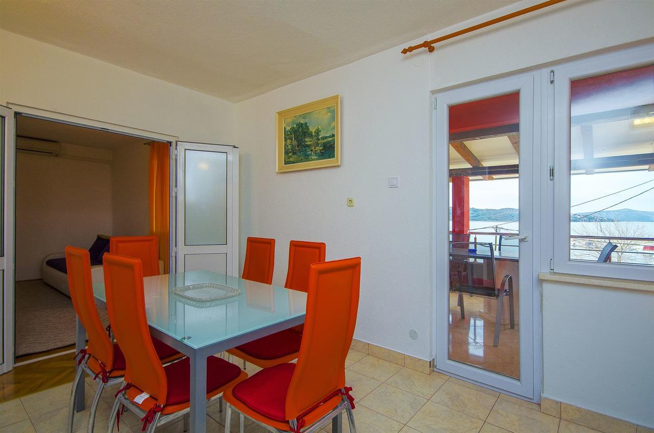 Apartments Karlo Trogir Eksteriør bilde