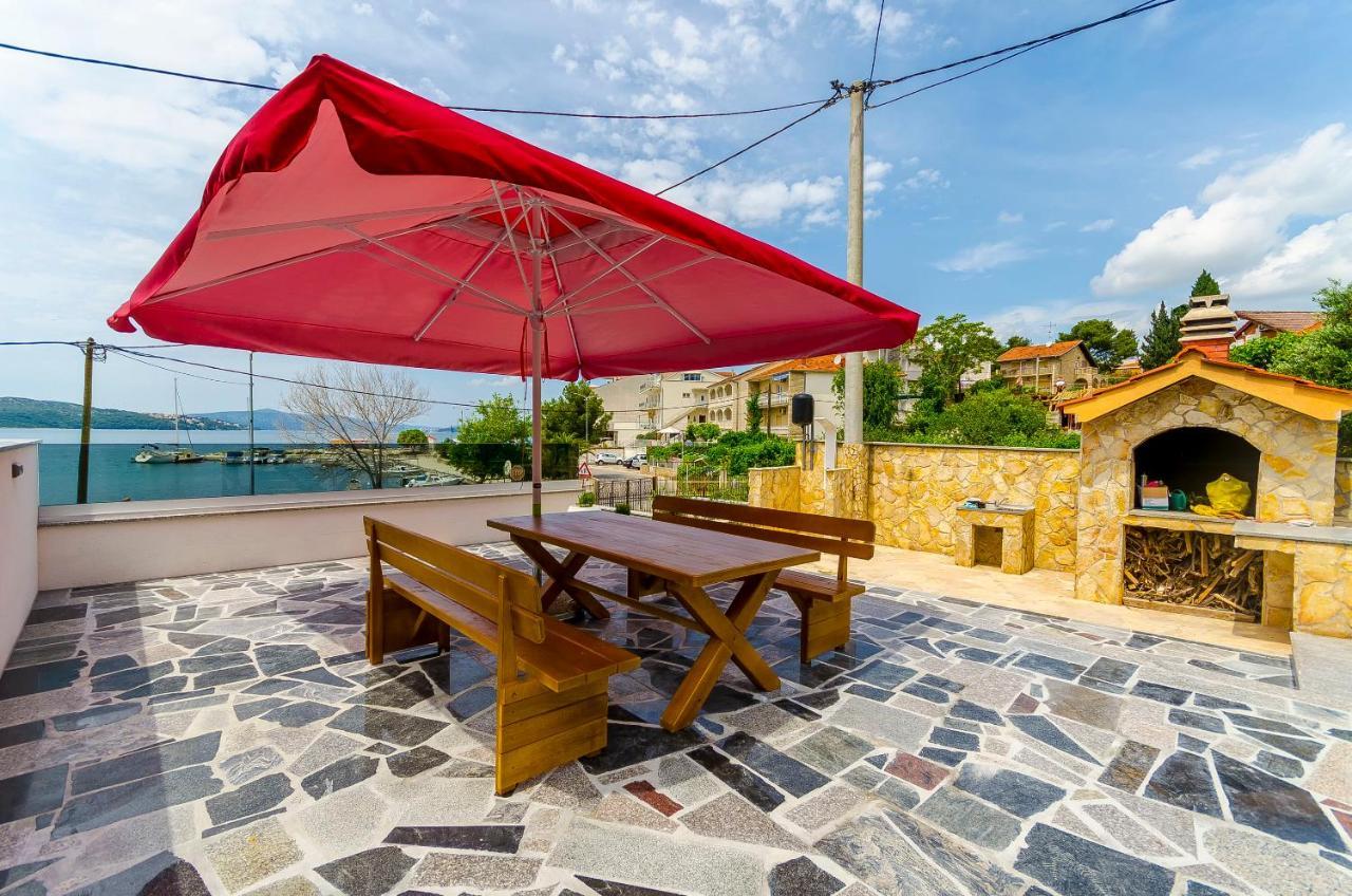 Apartments Karlo Trogir Eksteriør bilde