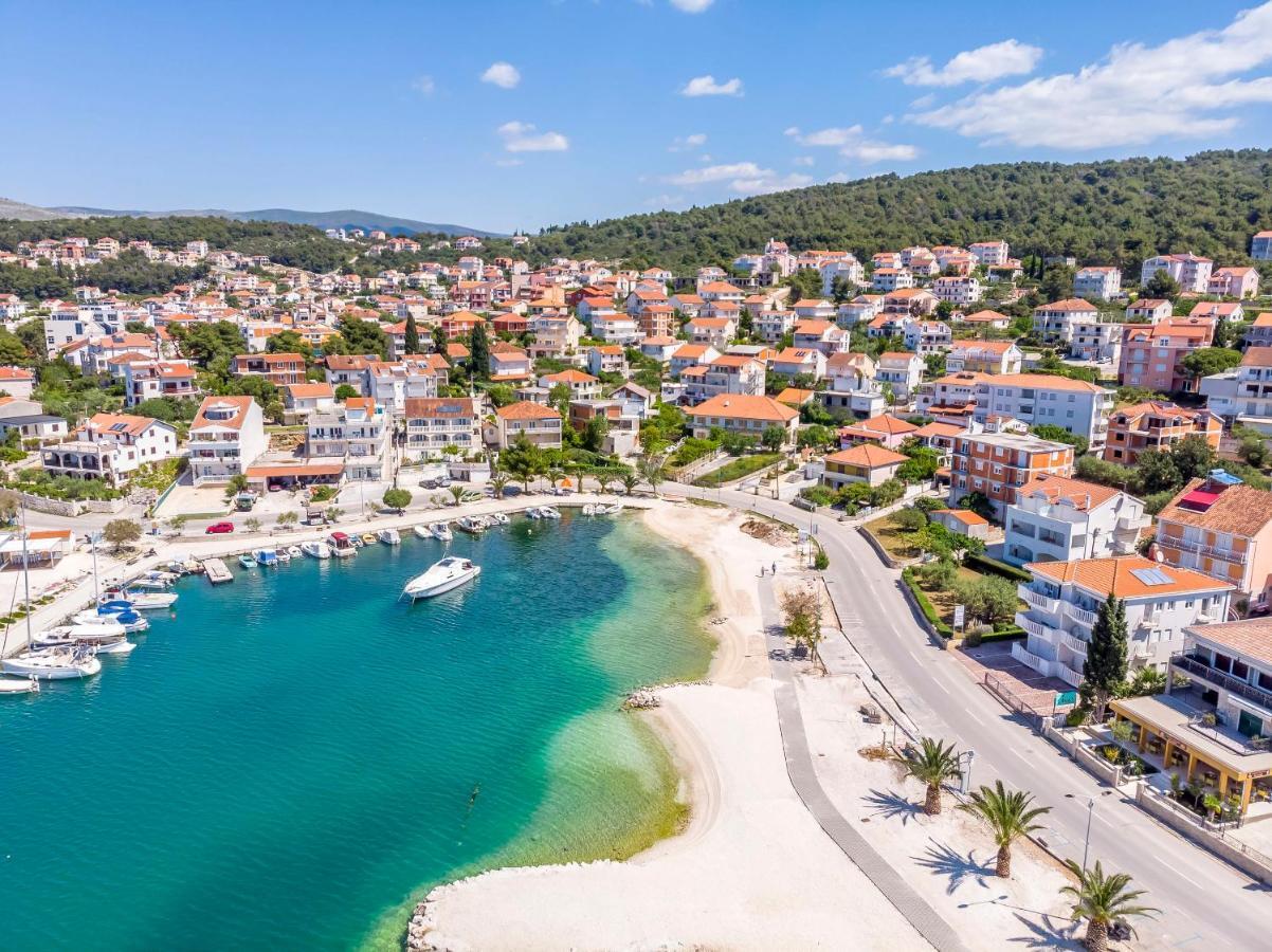 Apartments Karlo Trogir Eksteriør bilde